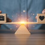 Waage mit Arbeitssymbol und Herz in Balance | Elfbar Elfa